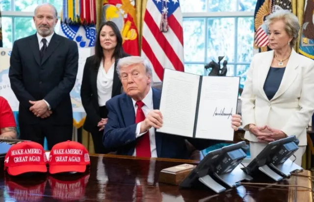 19 states file lawsuit against trump administration over ending public scho 24760