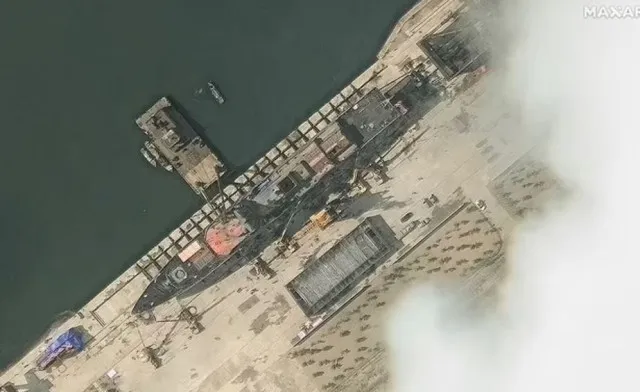 north korea covers warship with tarpaulin after humiliating launch failure 24678