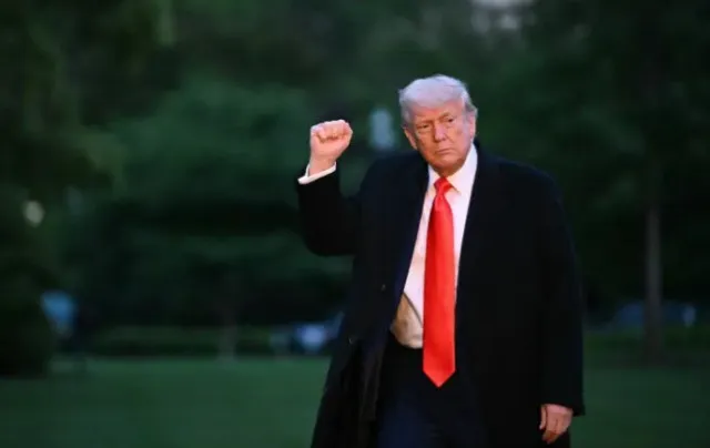 trump holds exclusive dinner for top memecoin holders with anonymous guest 24753