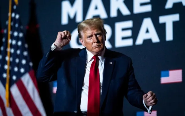 trump shares fake video mocking singer bruce springsteen amid their growing 24726